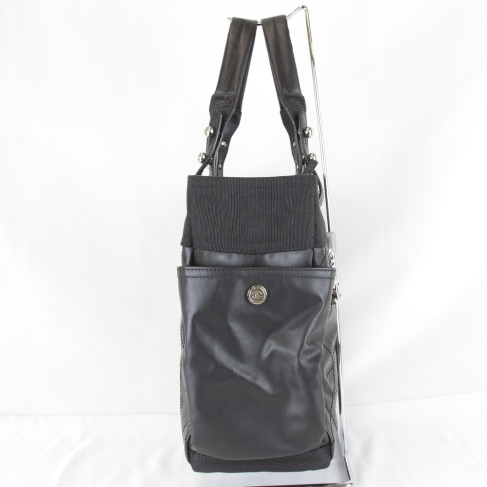 CHANEL Black Canvas Tote Bag - Picture 4 of 16
